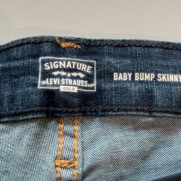NWT Signature by Levi Strauss Baby Bump Skinny Jeans size M - Picture 4 of 8